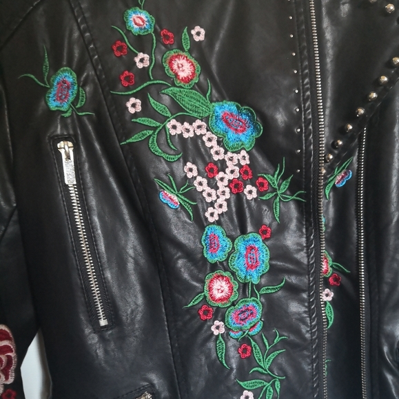 Embroidered Leather Jacket - Picture 4 of 6